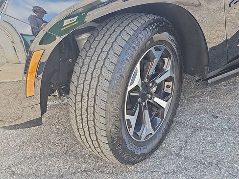 Certified 2026 GMC Yukon AT4 Ultimate AWD/4WD image 40
