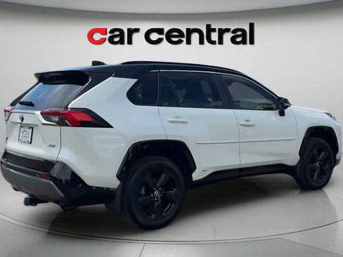 Used 2021 Toyota RAV4 XSE w/ Protection Package (TMS) AWD/4WD image 5