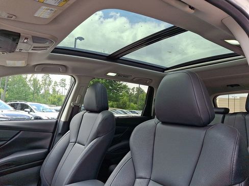 Used 2023 Subaru Ascent Limited w/ Technology Package image 16