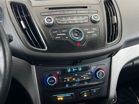 Used 2017 Ford Escape SE AWD/4WD image 21