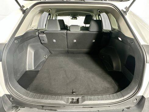 Used 2024 Toyota RAV4 LE image 27