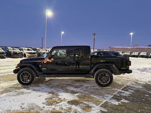 Used 2020 Jeep Gladiator Overland w/ Dual Top Group image 4