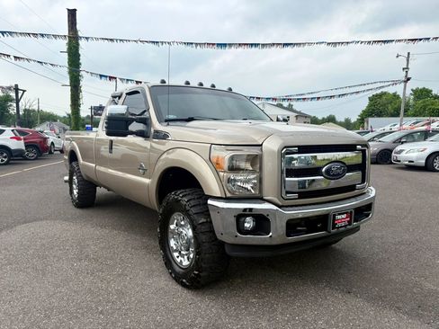 Used 2012 Ford F250 XLT w/ XLT Premium Pkg AWD/4WD image 6