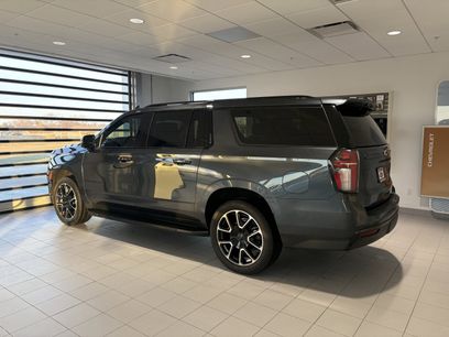 Used 2021 Chevrolet Suburban RST w/ Luxury Package