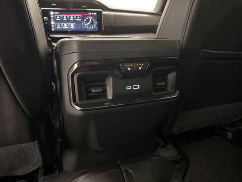 Used 2022 GMC Sierra 1500 AT4 w/ AT4 Preferred Package AWD/4WD image 50