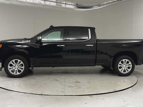 Used 2023 Chevrolet Silverado 1500 LTZ w/ LTZ Premium Package AWD/4WD image 5