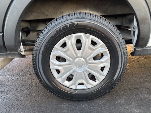 Used 2023 Ford Transit 350 XLT image 49