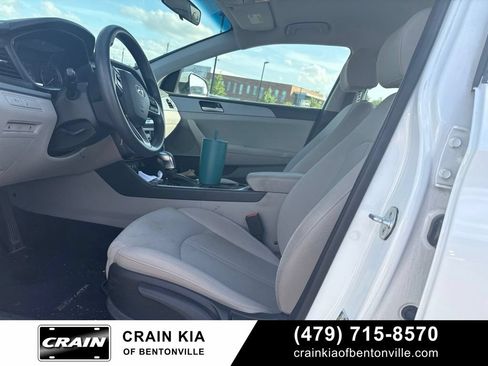 Used 2019 Hyundai Sonata SE FWD image 8