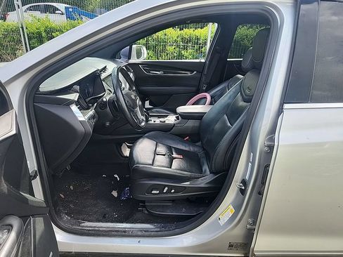 Used 2020 Cadillac XT5 Premium Luxury FWD image 4
