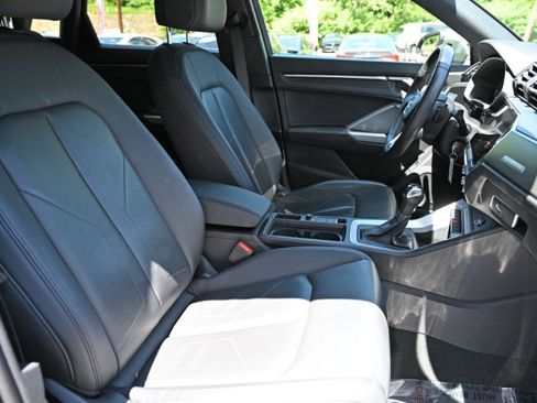 Used 2025 Audi Q3 2.0T Premium AWD/4WD image 20