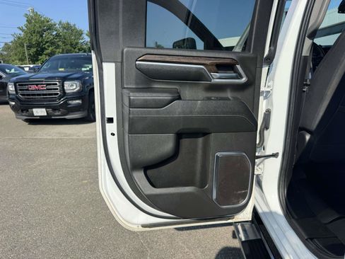 Used 2024 GMC Sierra 3500 SLE w/ SLE Value Package AWD/4WD image 22
