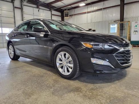 Used 2025 Chevrolet Malibu LT image 7