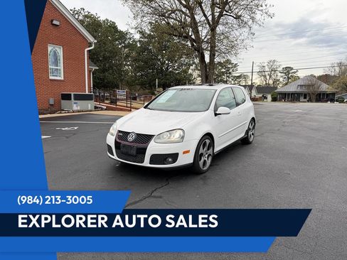 Used 2009 Volkswagen GTI Base PZEV 2dr Hatchback 6A image 1