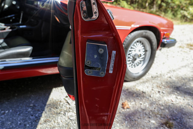 Used 1990 Jaguar XJS V12 Convertible RWD image 47