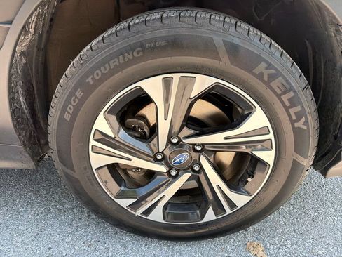 Certified 2024 Subaru Crosstrek 2.0i Premium AWD/4WD image 19