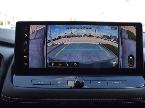Used 2025 Nissan Rogue Platinum w/ Platinum Premium Package FWD image 39