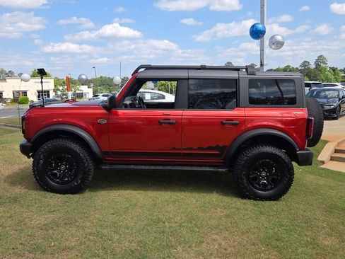 Used 2023 Ford Bronco Wildtrak AWD/4WD image 4