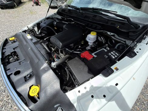 Used 2023 RAM 1500 Tradesman w/ Tradesman SXT Package AWD/4WD image 5
