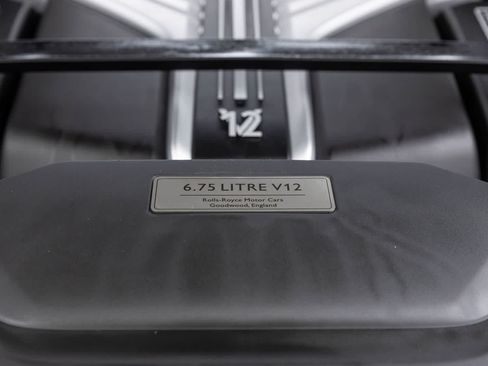 Used 2021 Rolls-Royce Cullinan AWD/4WD image 56