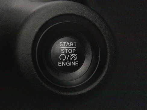 Used 2023 RAM ProMaster 2500 image 21