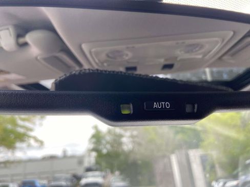 Used 2014 Toyota RAV4 Limited FWD image 33