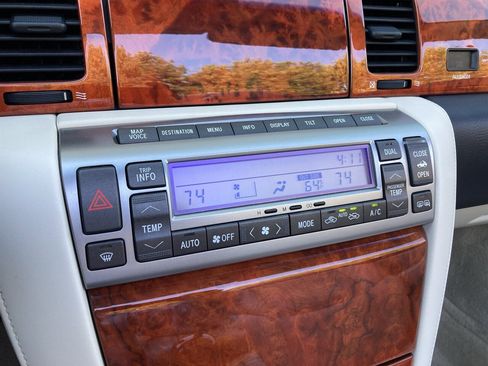 Used 2008 Lexus SC 430 Convertible image 26