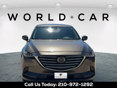 Used 2018 MAZDA CX-9 Touring w/ Touring Premium Package FWD image 8