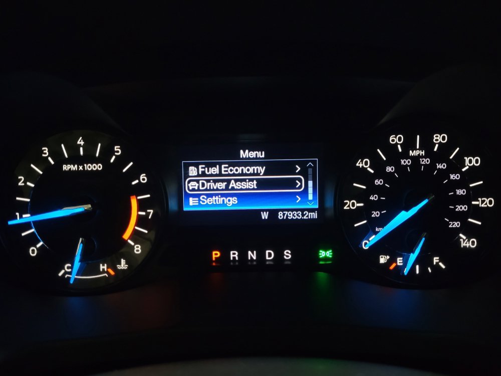 Used 2017 Ford Explorer XLT AWD/4WD image 23