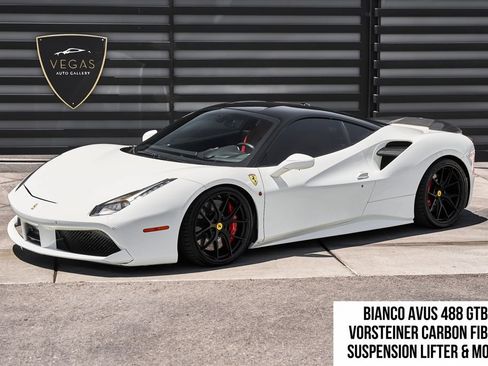 Used 2018 Ferrari 488 GTB RWD image 1