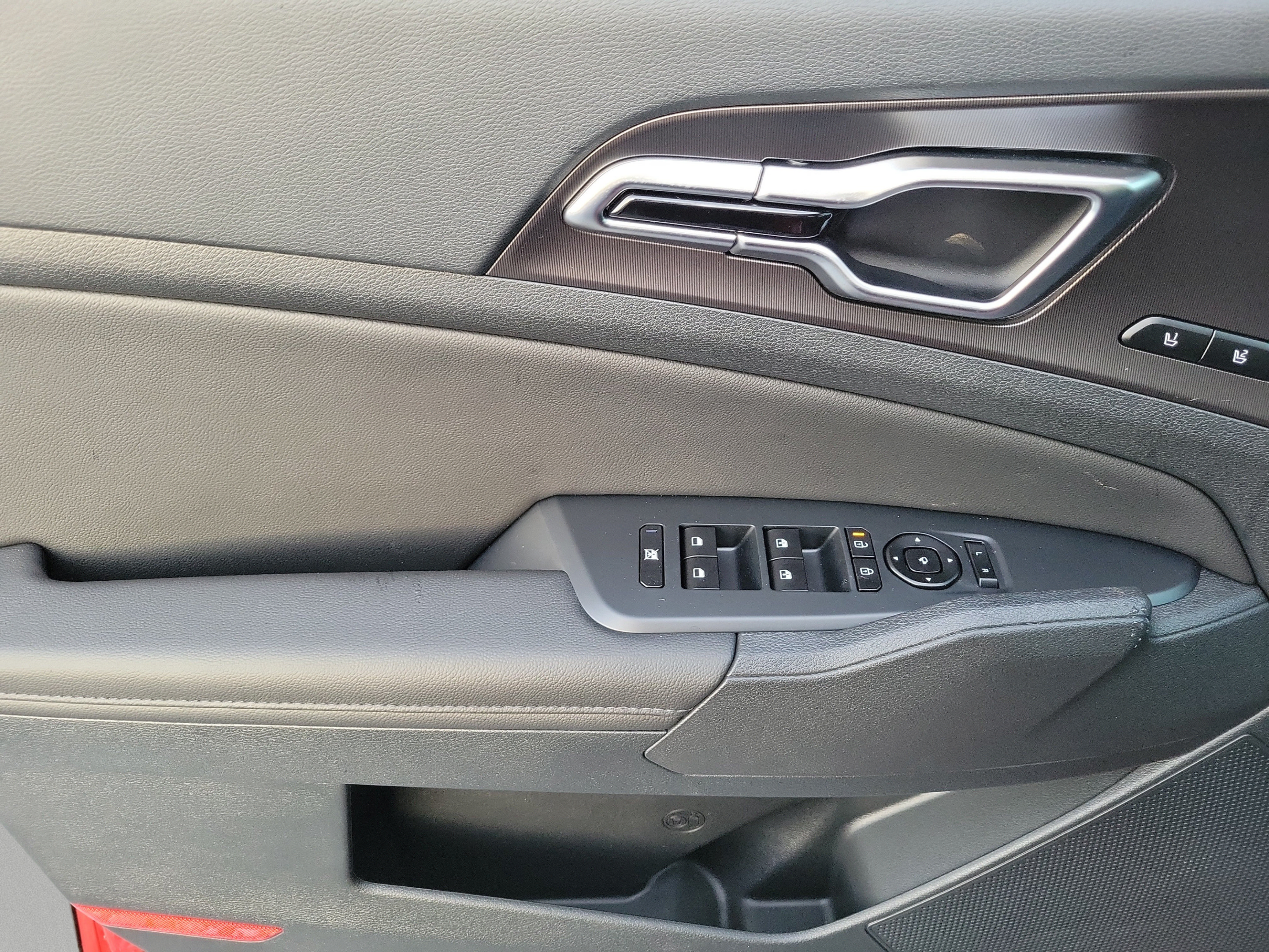 New 2027 Kia Sportage SX FWD image 15