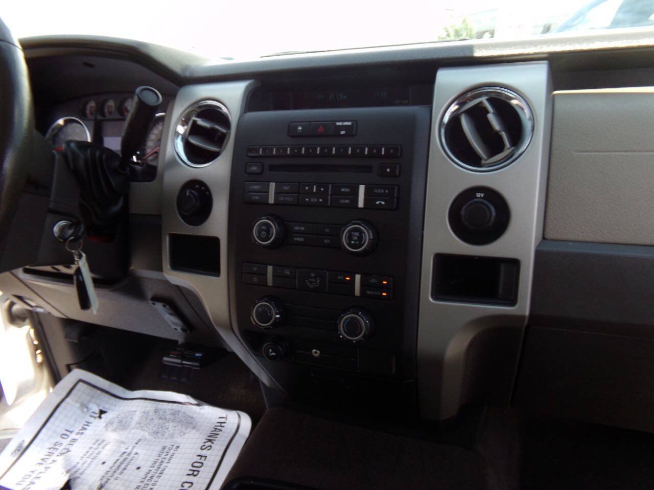 Used 2009 Ford F150 Lariat AWD/4WD image 23