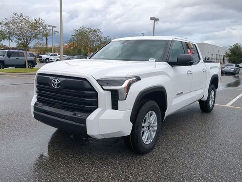 New 2025 Toyota Tundra SR5 AWD/4WD image 8