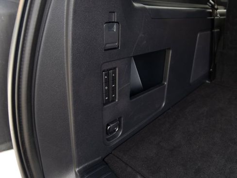 Used 2024 Ford Expedition Max Limited image 21