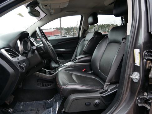 Used 2017 Dodge Journey GT w/ Driver Convenience Group image 14