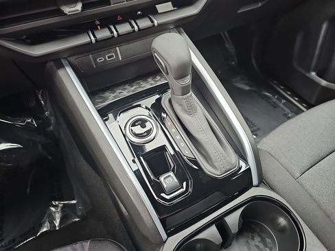 New 2026 Chevrolet Colorado W/T w/ WT Custom Package image 24