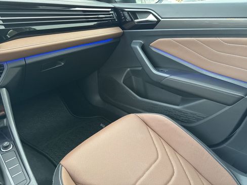 Used 2025 Volkswagen Jetta SEL image 26