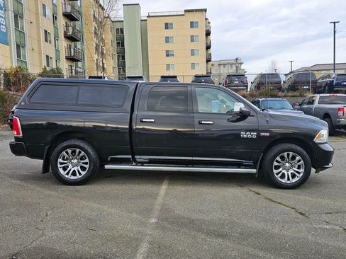 Used 2015 RAM 1500 Laramie Limited image 9