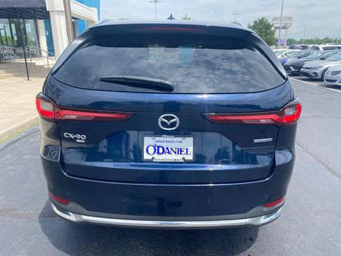 Certified 2024 MAZDA CX-90 Plug-In Hybrid w/ Premium Plus AWD/4WD image 5