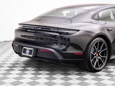 New 2026 Porsche Taycan image 36