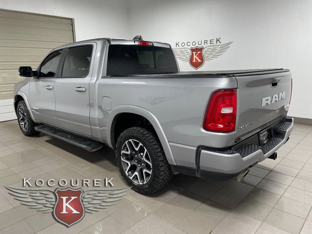 Used 2025 RAM 1500 Laramie w/ Sport Appearance Package AWD/4WD image 4