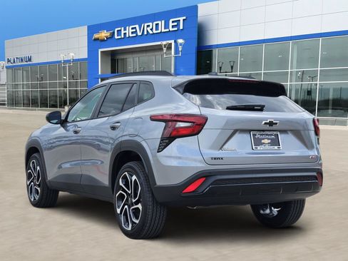 New 2026 Chevrolet Trax RS w/ Driver Confidence Package FWD image 4