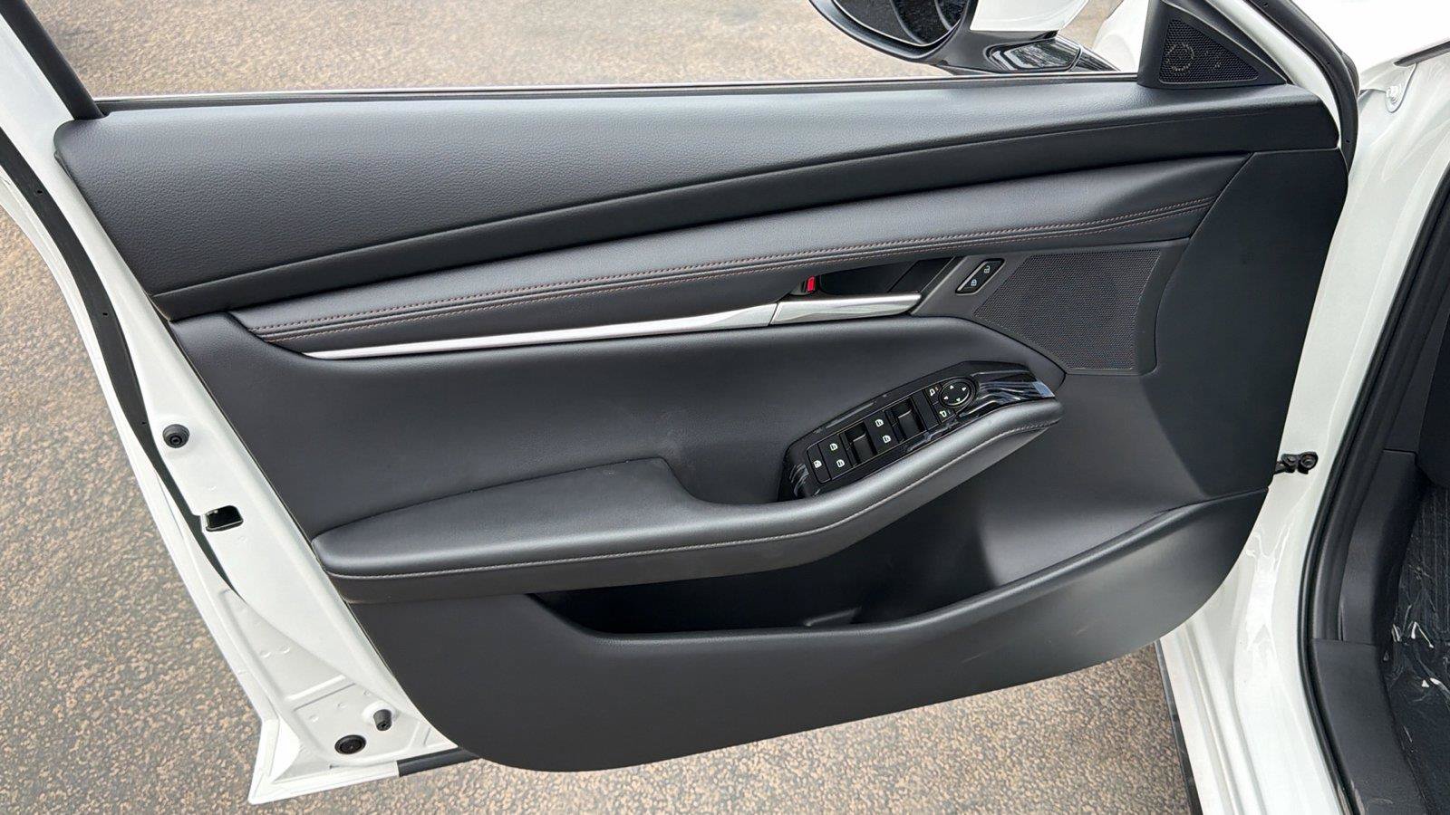 New 2026 MAZDA MAZDA3 s FWD image 11