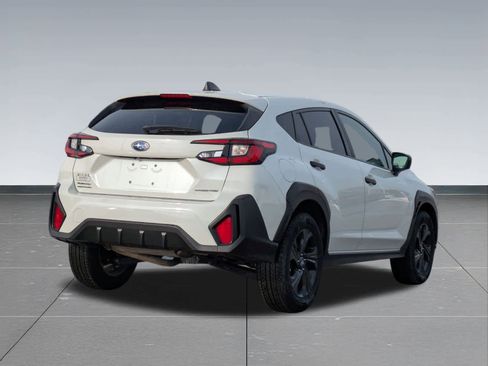 Used 2024 Subaru Crosstrek 2.0i image 6