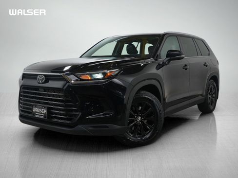 Used 2024 Toyota Grand Highlander XLE image 1