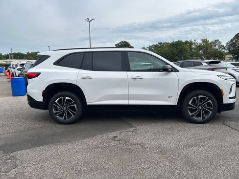 New 2026 Buick Enclave Sport Touring w/ Power Package FWD image 8