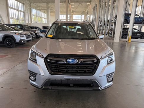 Certified 2022 Subaru Forester Limited AWD/4WD image 8