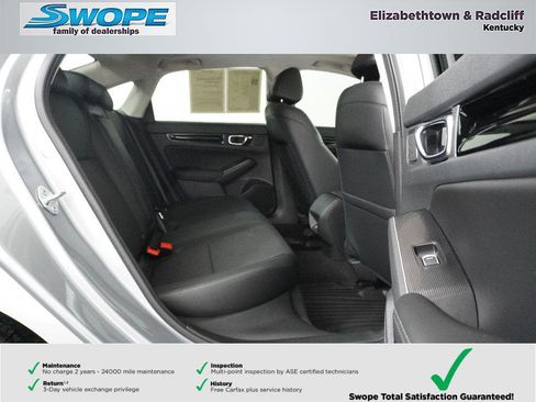 Used 2022 Honda Civic Touring image 9