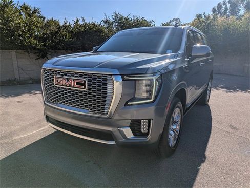 Used 2022 GMC Yukon Denali w/ Max Trailering Package image 8