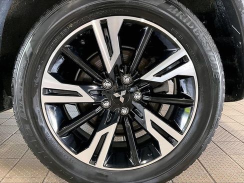 Used 2024 Mitsubishi Eclipse Cross SE AWD/4WD image 32