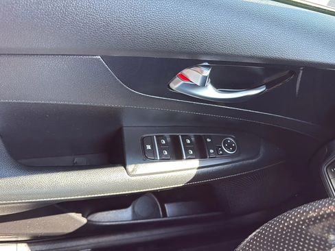 Used 2021 Kia Forte GT-Line FWD image 22